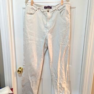 Gloria Vanderbilt jeans